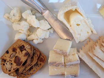 Cheese & Cracker Plate